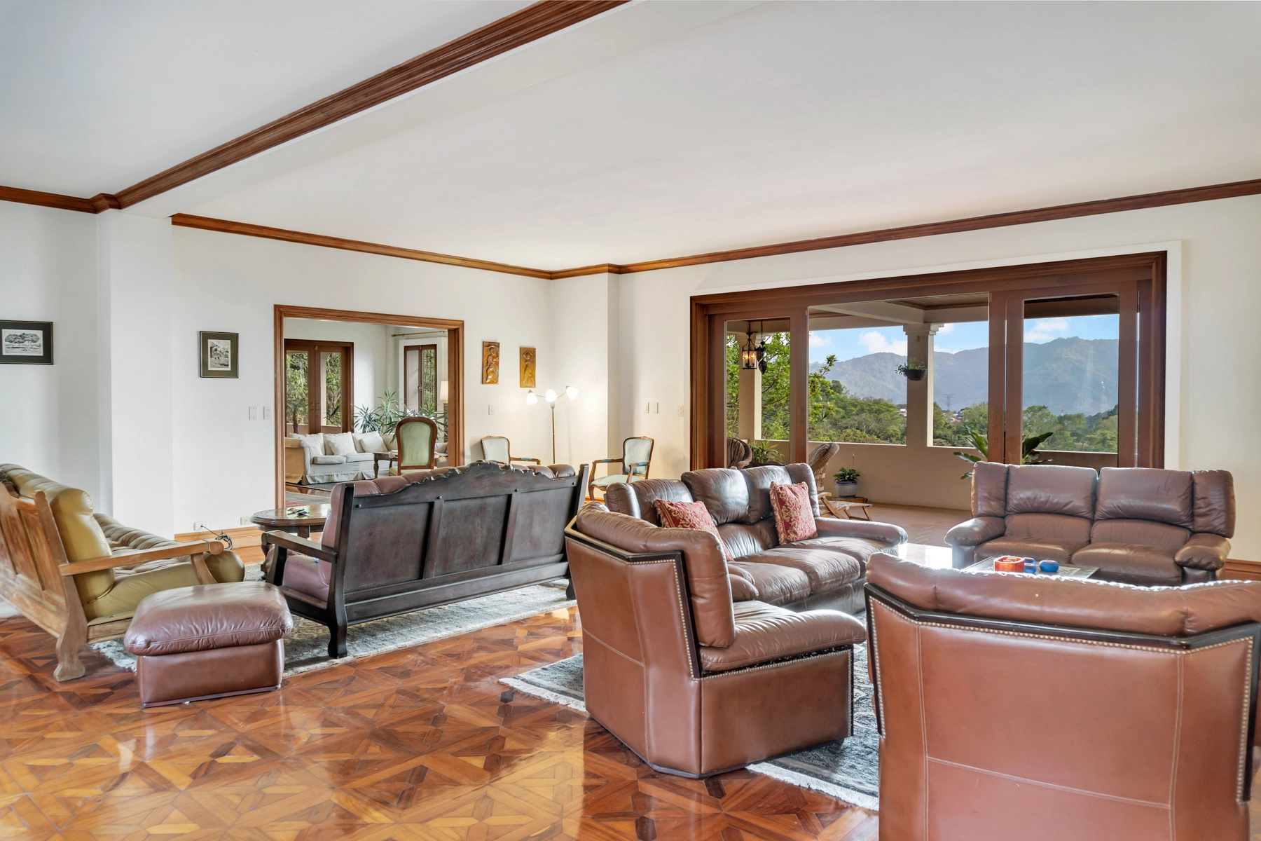 Villa Toscana CR - Estancia